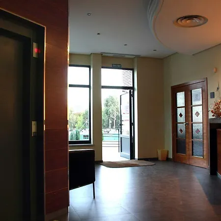 Tremazal Hotel