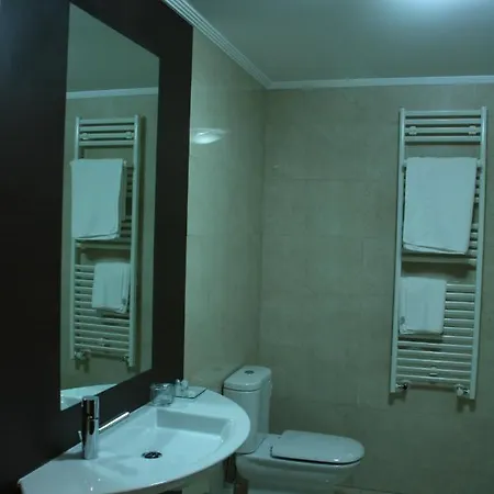 Tremazal Hotel 2*